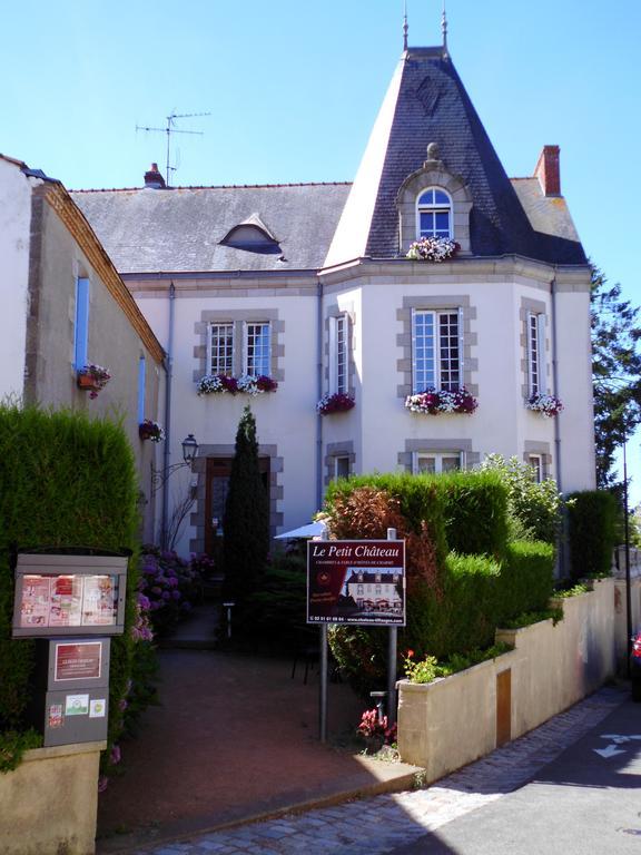 Le Petit Chateau - Tiffauges Proche Puy Dufou Экстерьер фото